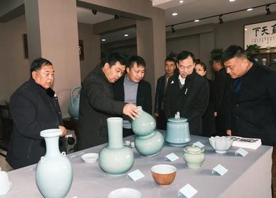 南北青瓷對話交流展寶豐開幕，千年窯火繪就視覺盛宴